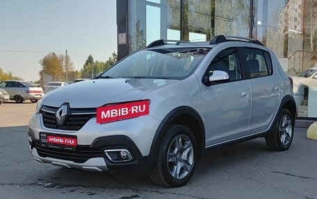 Renault Sandero II рестайлинг, 2019 год, 1 255 000 рублей, 1 фотография