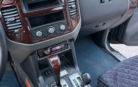 Mitsubishi Pajero III рестайлинг, 2006 год, 1 100 000 рублей, 9 фотография