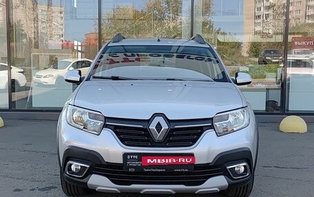 Renault Sandero II рестайлинг, 2019 год, 1 255 000 рублей, 2 фотография