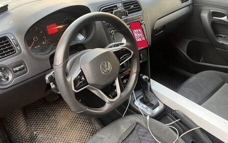 Volkswagen Polo VI (EU Market), 2011 год, 450 000 рублей, 4 фотография