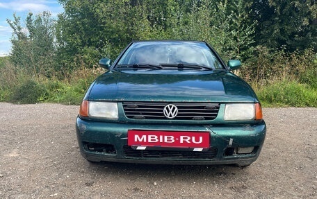 Volkswagen Polo III рестайлинг, 1997 год, 70 000 рублей, 6 фотография