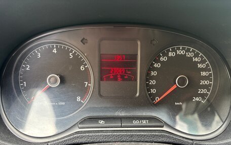 Volkswagen Polo VI (EU Market), 2013 год, 670 000 рублей, 3 фотография