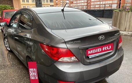Hyundai Solaris II рестайлинг, 2013 год, 780 000 рублей, 2 фотография