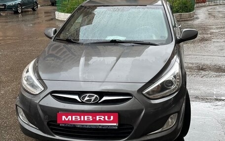 Hyundai Solaris II рестайлинг, 2013 год, 780 000 рублей, 6 фотография