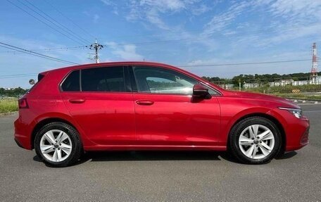 Volkswagen Golf VIII, 2022 год, 1 125 000 рублей, 4 фотография