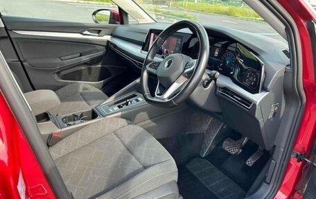 Volkswagen Golf VIII, 2022 год, 1 125 000 рублей, 12 фотография