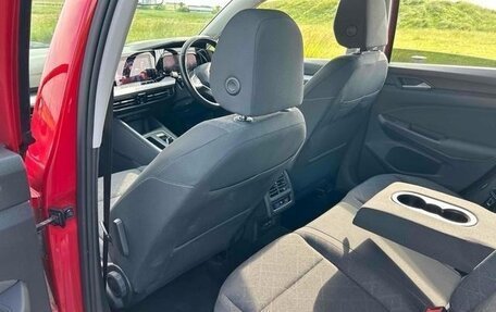 Volkswagen Golf VIII, 2022 год, 1 125 000 рублей, 26 фотография