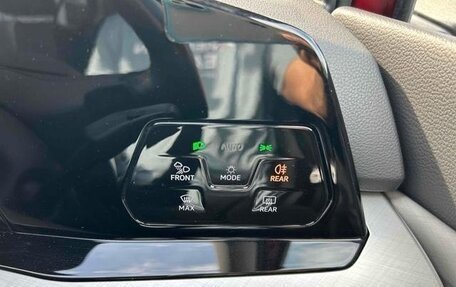 Volkswagen Golf VIII, 2022 год, 1 125 000 рублей, 33 фотография