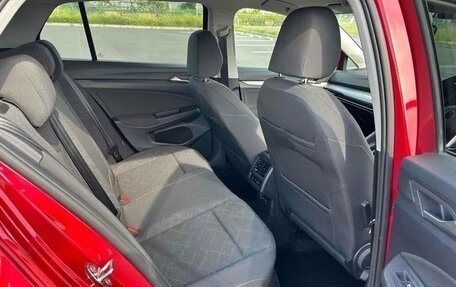 Volkswagen Golf VIII, 2022 год, 1 125 000 рублей, 24 фотография