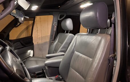 Toyota Land Cruiser 100 рестайлинг 2, 2000 год, 1 880 000 рублей, 14 фотография