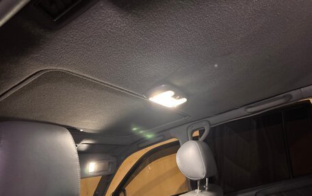 Toyota Land Cruiser 100 рестайлинг 2, 2000 год, 1 880 000 рублей, 22 фотография