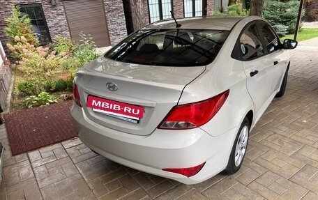 Hyundai Solaris II рестайлинг, 2014 год, 1 050 000 рублей, 9 фотография
