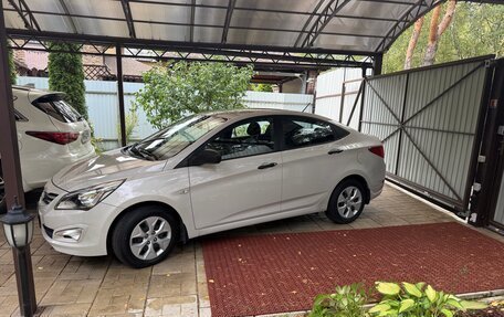 Hyundai Solaris II рестайлинг, 2014 год, 1 050 000 рублей, 13 фотография
