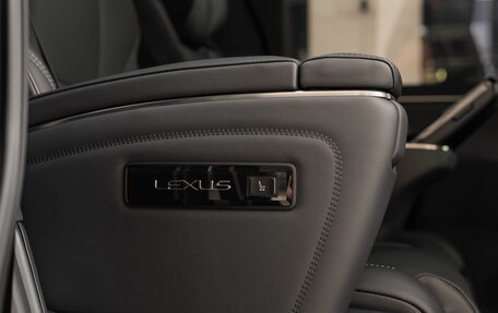 Lexus LM, 2026 год, 19 500 000 рублей, 34 фотография