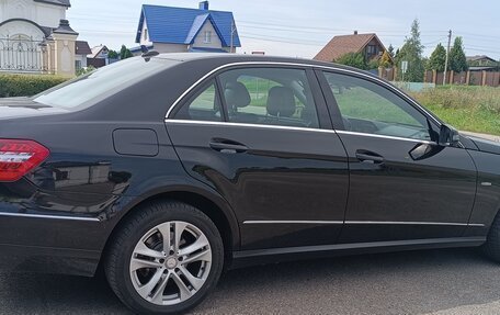 Mercedes-Benz E-Класс, 2010 год, 1 630 000 рублей, 5 фотография