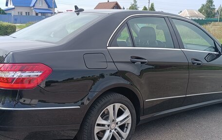 Mercedes-Benz E-Класс, 2010 год, 1 630 000 рублей, 6 фотография