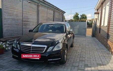 Mercedes-Benz E-Класс, 2010 год, 1 630 000 рублей, 7 фотография