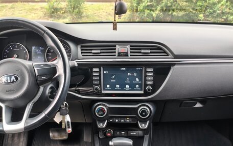KIA Rio IV, 2018 год, 1 750 000 рублей, 6 фотография