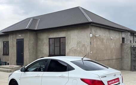 Hyundai Solaris II рестайлинг, 2015 год, 890 000 рублей, 6 фотография
