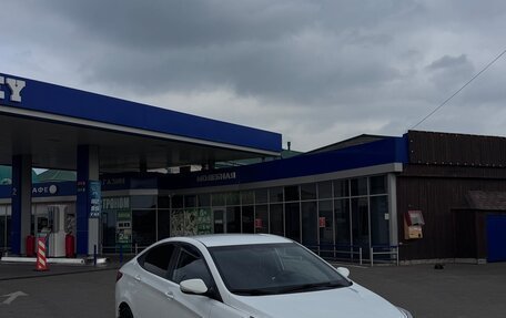 Hyundai Solaris II рестайлинг, 2015 год, 890 000 рублей, 25 фотография