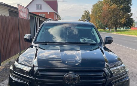 Toyota Land Cruiser 200, 2016 год, 4 350 000 рублей, 2 фотография