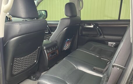 Toyota Land Cruiser 200, 2016 год, 4 350 000 рублей, 9 фотография