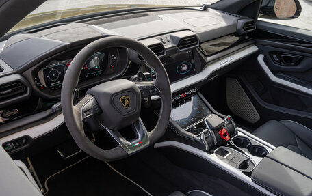 Lamborghini Urus I, 2025 год, 38 790 000 рублей, 18 фотография