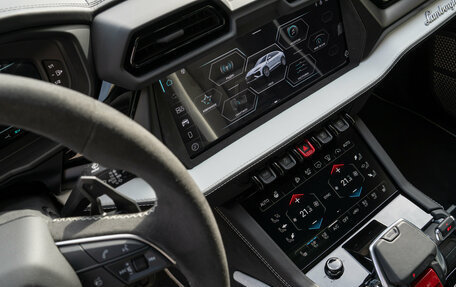 Lamborghini Urus I, 2025 год, 38 790 000 рублей, 27 фотография