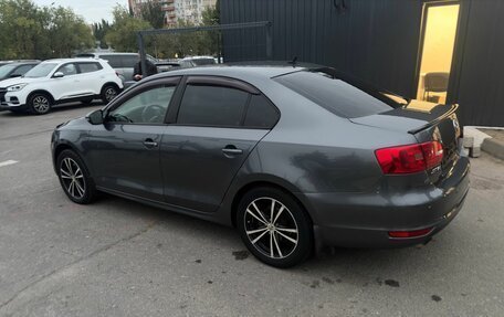 Volkswagen Jetta VI, 2012 год, 830 000 рублей, 3 фотография