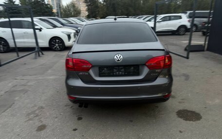 Volkswagen Jetta VI, 2012 год, 830 000 рублей, 4 фотография