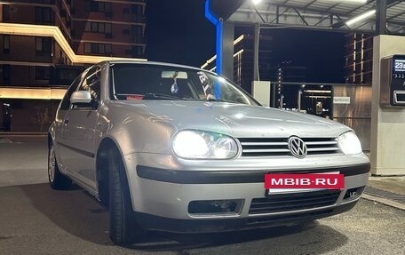 Volkswagen Golf IV, 2001 год, 350 000 рублей, 2 фотография
