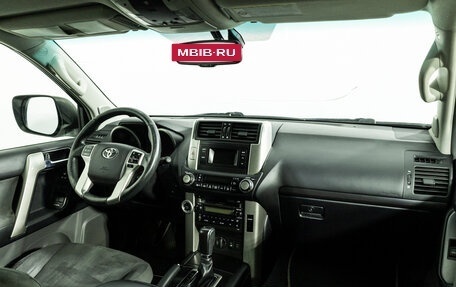 Toyota Land Cruiser Prado 150 рестайлинг 2, 2011 год, 2 299 585 рублей, 9 фотография