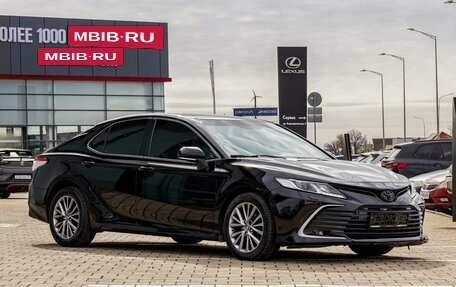 Toyota Camry, 2021 год, 2 495 000 рублей, 3 фотография