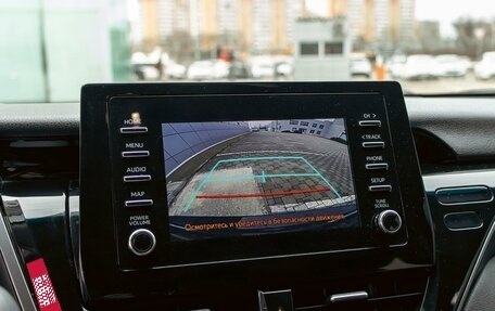 Toyota Camry, 2021 год, 2 495 000 рублей, 15 фотография