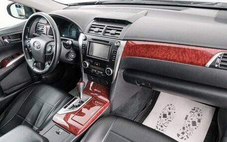 Toyota Camry, 2013 год, 1 549 000 рублей, 12 фотография