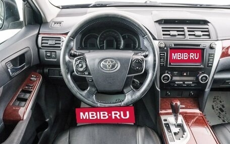 Toyota Camry, 2013 год, 1 549 000 рублей, 14 фотография