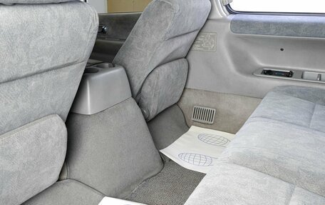 Mazda Bongo Friendee i рестайлинг, 2001 год, 499 000 рублей, 8 фотография