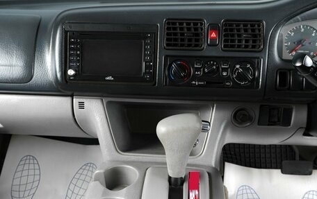 Mazda Bongo Friendee i рестайлинг, 2001 год, 499 000 рублей, 13 фотография