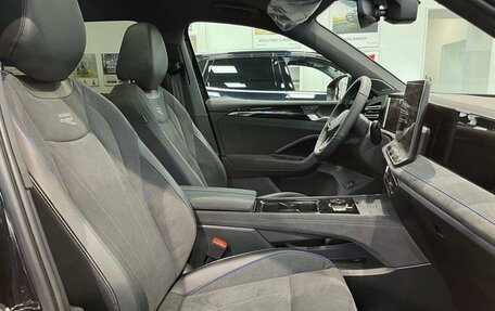 Volkswagen Tiguan, 2026 год, 4 899 000 рублей, 10 фотография