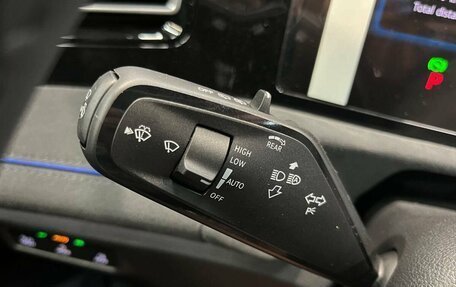 Volkswagen Tiguan, 2026 год, 4 899 000 рублей, 23 фотография