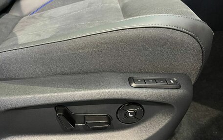Volkswagen Tiguan, 2026 год, 4 899 000 рублей, 28 фотография
