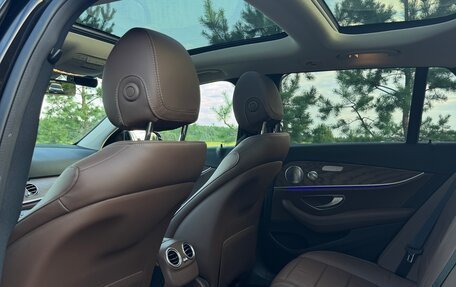 Mercedes-Benz E-Класс, 2018 год, 4 800 000 рублей, 6 фотография