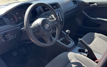 Volkswagen Jetta VI, 2013 год, 860 000 рублей, 7 фотография