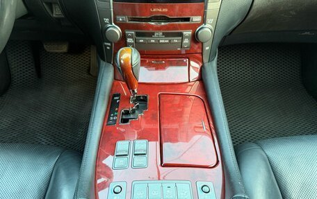 Lexus LS IV, 2008 год, 2 400 000 рублей, 10 фотография