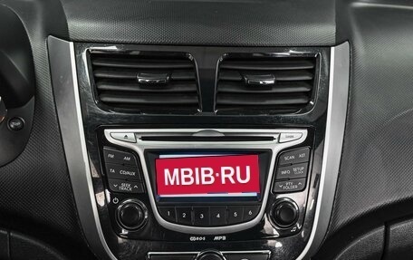Hyundai Solaris II рестайлинг, 2013 год, 824 000 рублей, 14 фотография