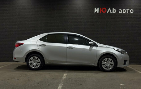 Toyota Corolla, 2014 год, 1 290 000 рублей, 4 фотография