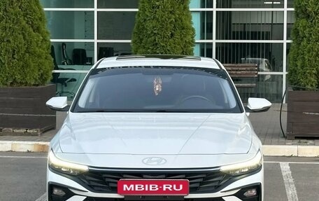 Hyundai Elantra, 2023 год, 1 859 000 рублей, 2 фотография