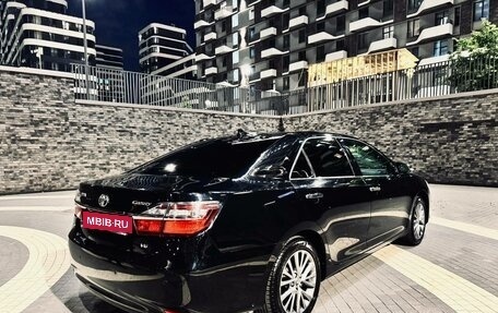 Toyota Camry, 2015 год, 1 930 000 рублей, 4 фотография