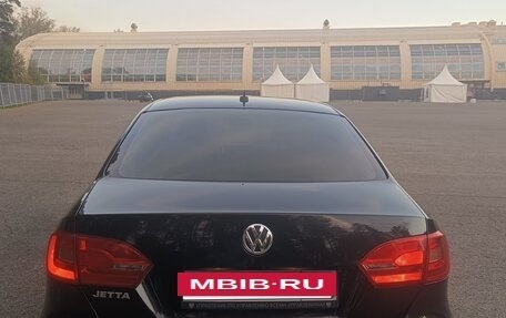 Volkswagen Jetta VI, 2012 год, 990 000 рублей, 7 фотография