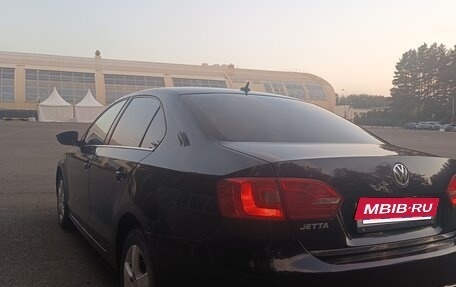 Volkswagen Jetta VI, 2012 год, 990 000 рублей, 4 фотография